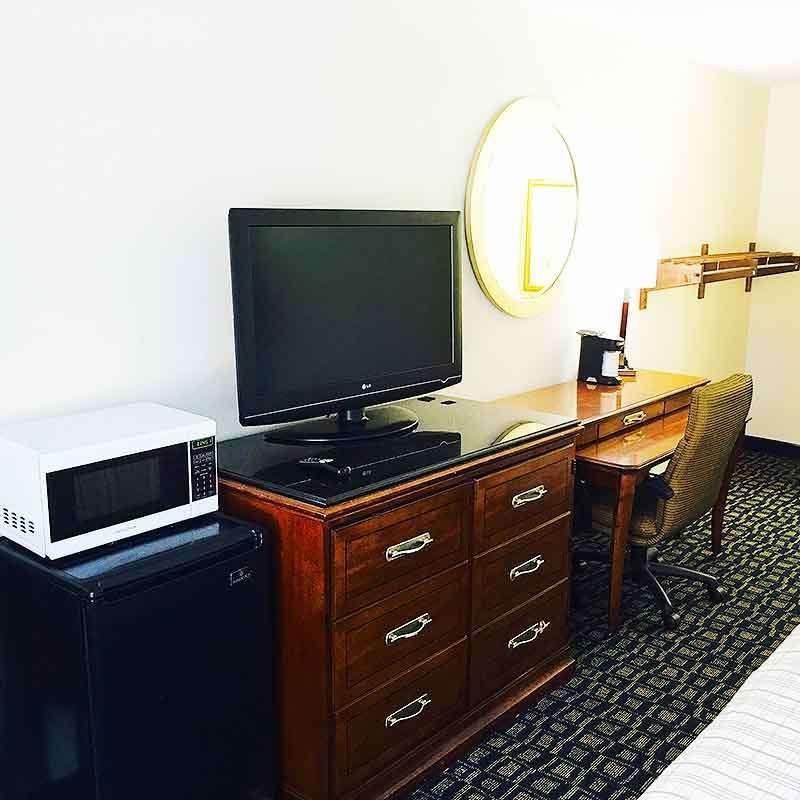 Super 8 By Wyndham I-95 Naval Base Area Hotel 2*